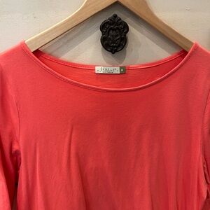 Chalet A-line tunic to dress up or down. Size M in soft coral.